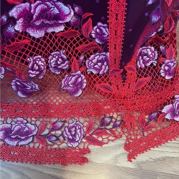 Marchesa Notte Wine Floral Lace Gown - Picture 7 of 16